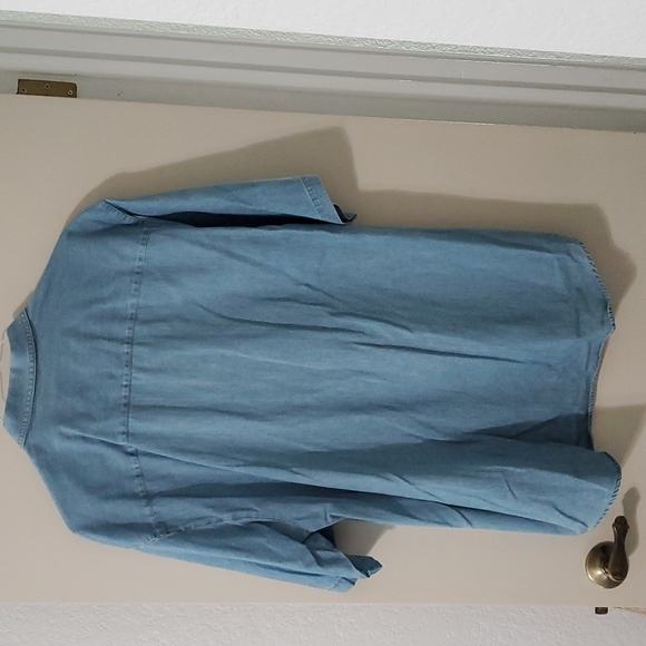 Short sleeve button up shirt - Picture 3 of 6